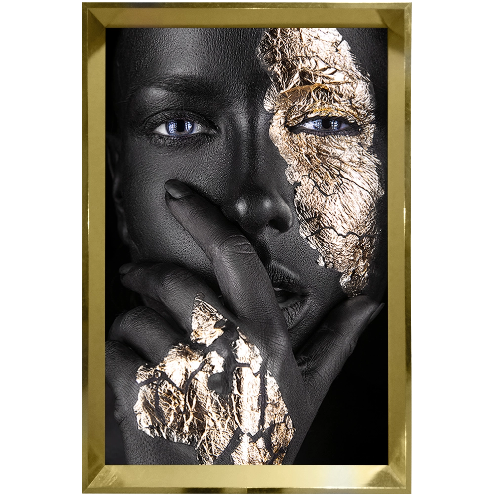 Rosto feminino com pintura Black e textura Gold